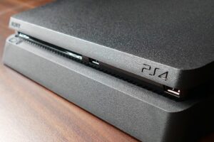 - War of the consoles